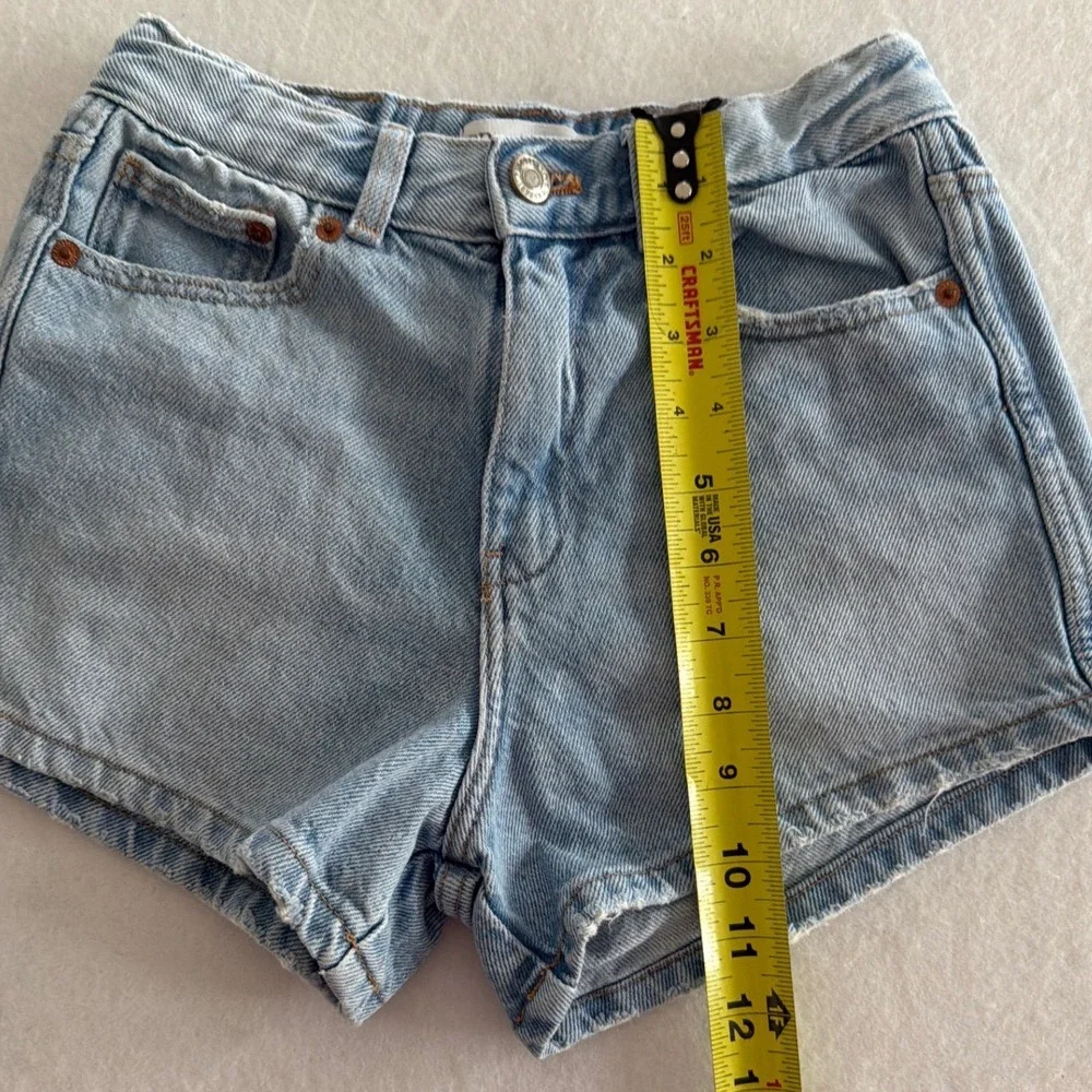 Zara Girls Light Wash Denim Shorts High Waisted Adjustable Waist Size 9 134cm